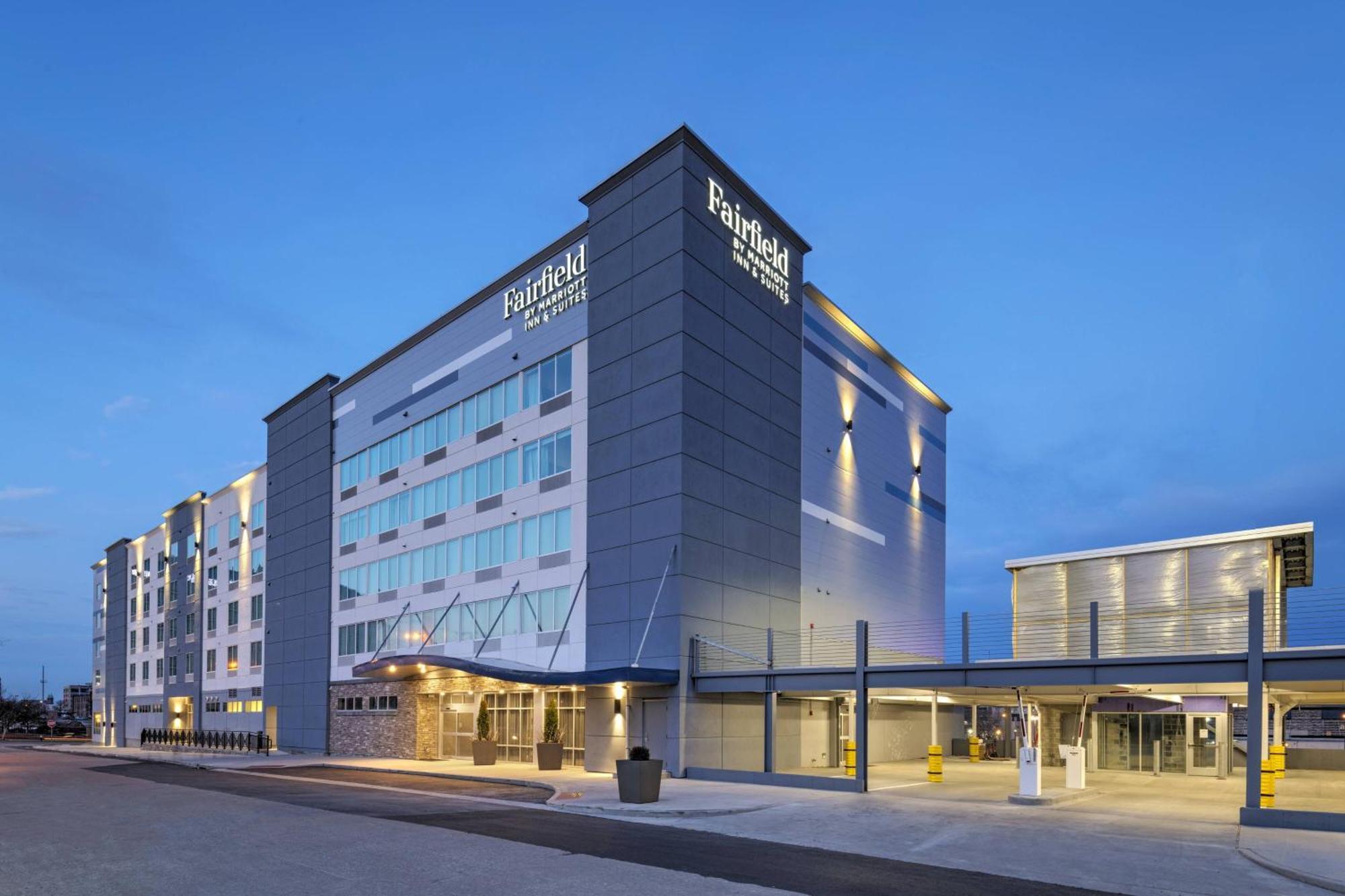 Fairfield Inn And Suites By Marriott St Louis Downtown St. Louis Exterior foto